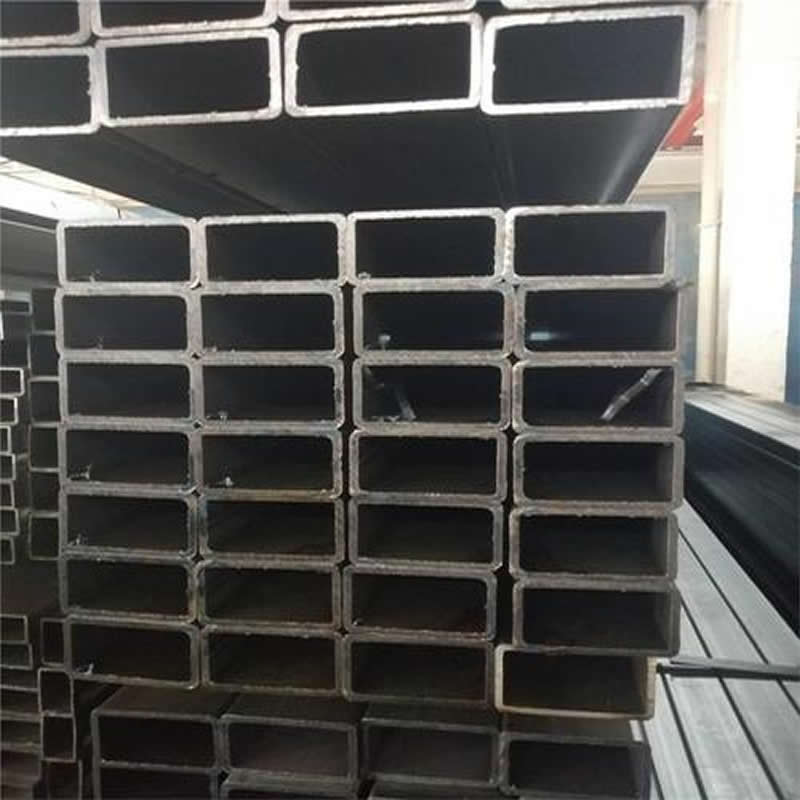 Q345D方矩管貿易商卻面臨著較大的資金回款壓力
